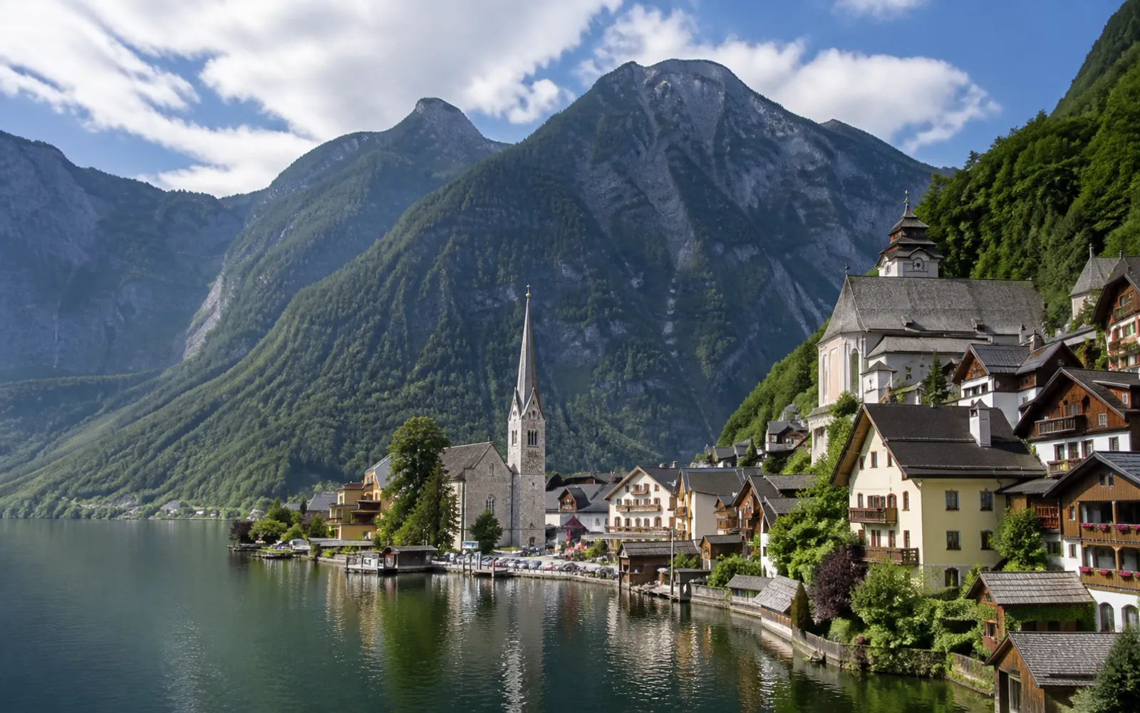 Hallstatt alpine village in Hallstatt