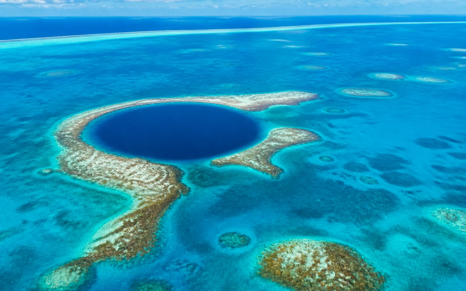 Great Blue Hole in Lighthouse Reef