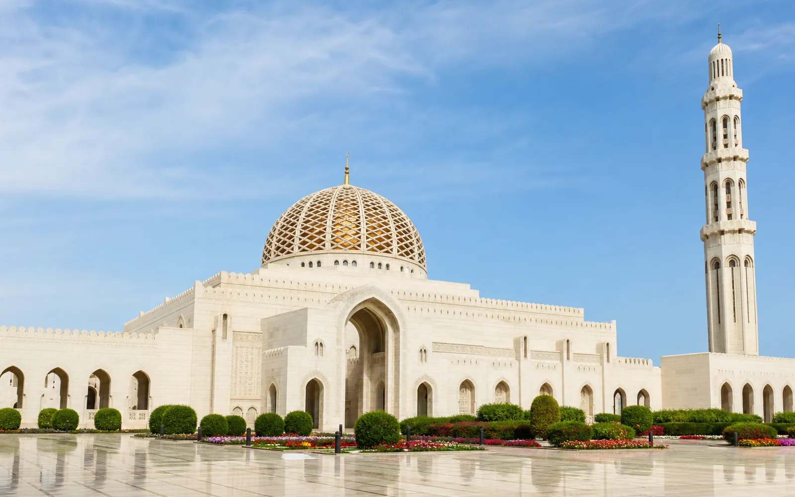 Sultan Qaboos Grand Mosque in Muscat