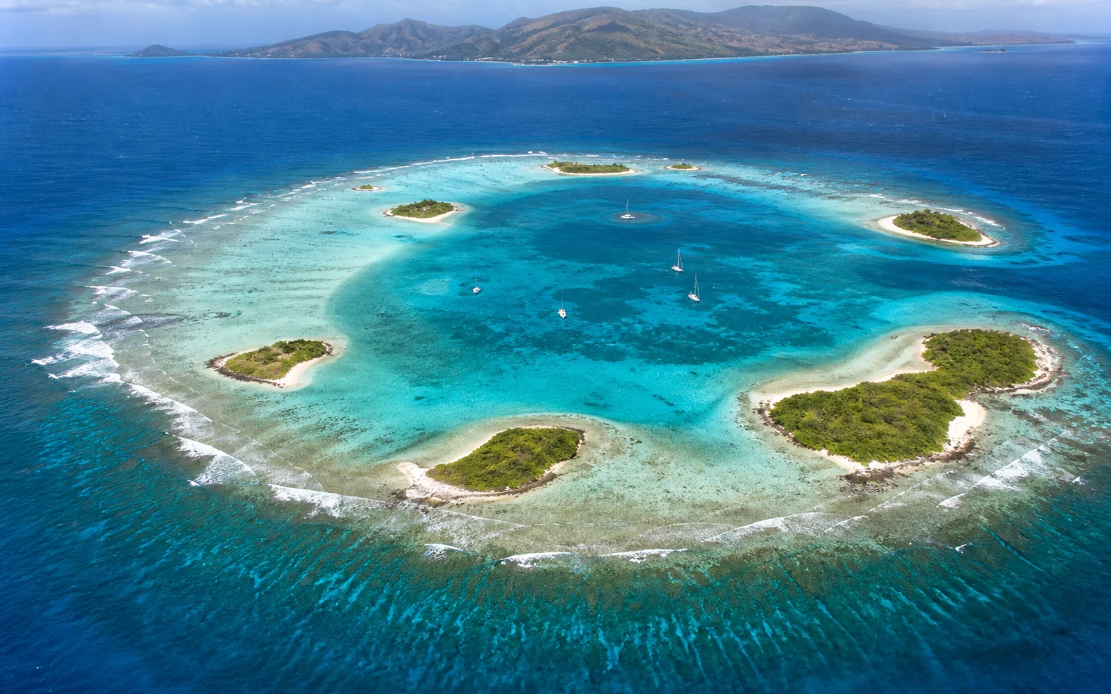 Tobago Cays lagoon in Grenadines