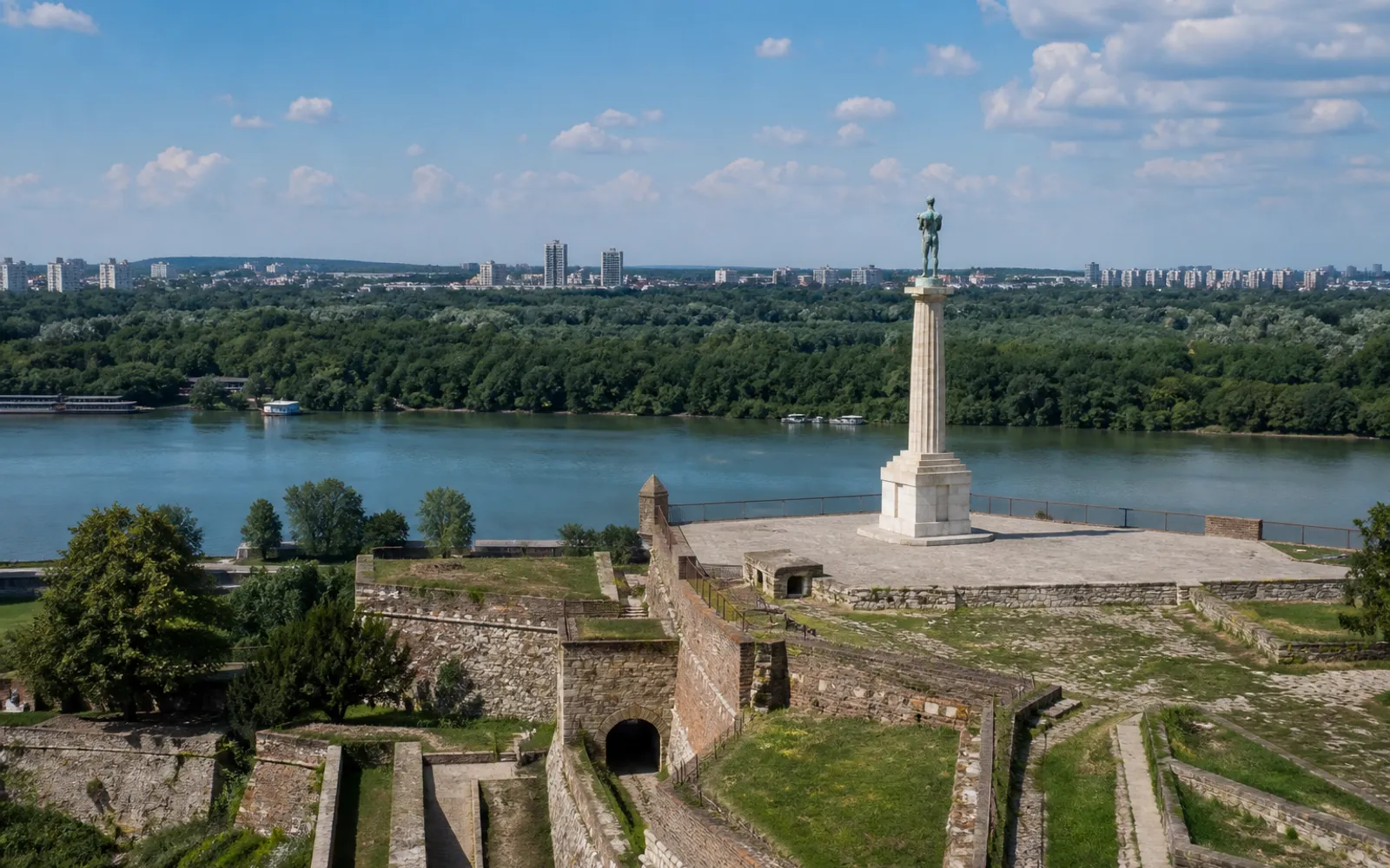 Belgrade Fortress above confluence in Belgrade